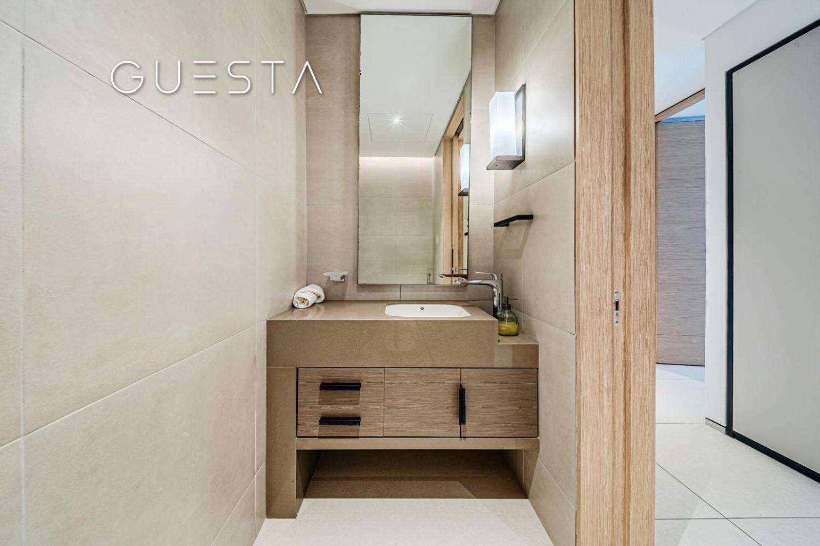 At Address Jbr Residences, Jbr * Dubai